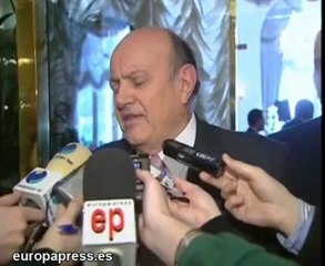 AEB y CECA descartan conspiraciones hundir euro