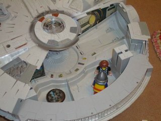 Playmobils vs Doudous