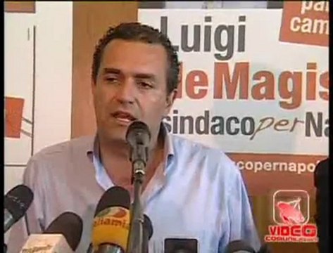 Napoli - Il discorso del nuovo sindaco Luigi De Magistris
