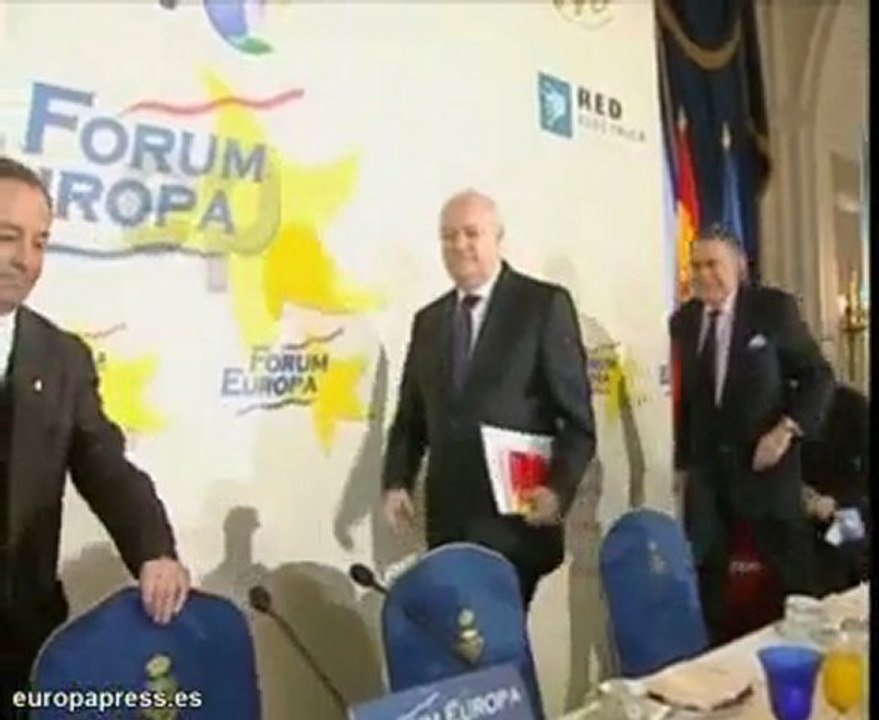 Moratinos busca un orden económico en UE