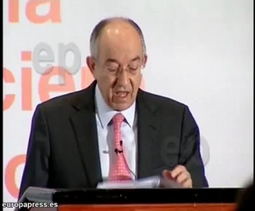 Fernández Ordóñez valora recorte gasto público