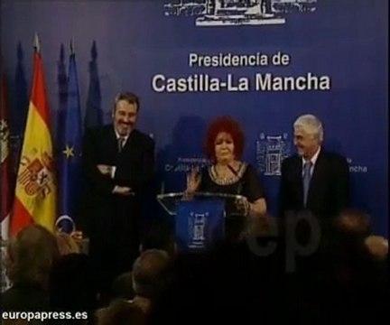 Sara Montiel recibe un premio en su honor