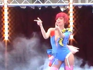 Epita Jour 1 - 28 - Rihanna