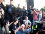 La police déloge violemment les indignés de Bastille 29 mai 2011