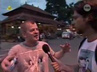 REPORTAŻ Z POBYTU ZESPOŁU KOMBII NA BALI _xvid