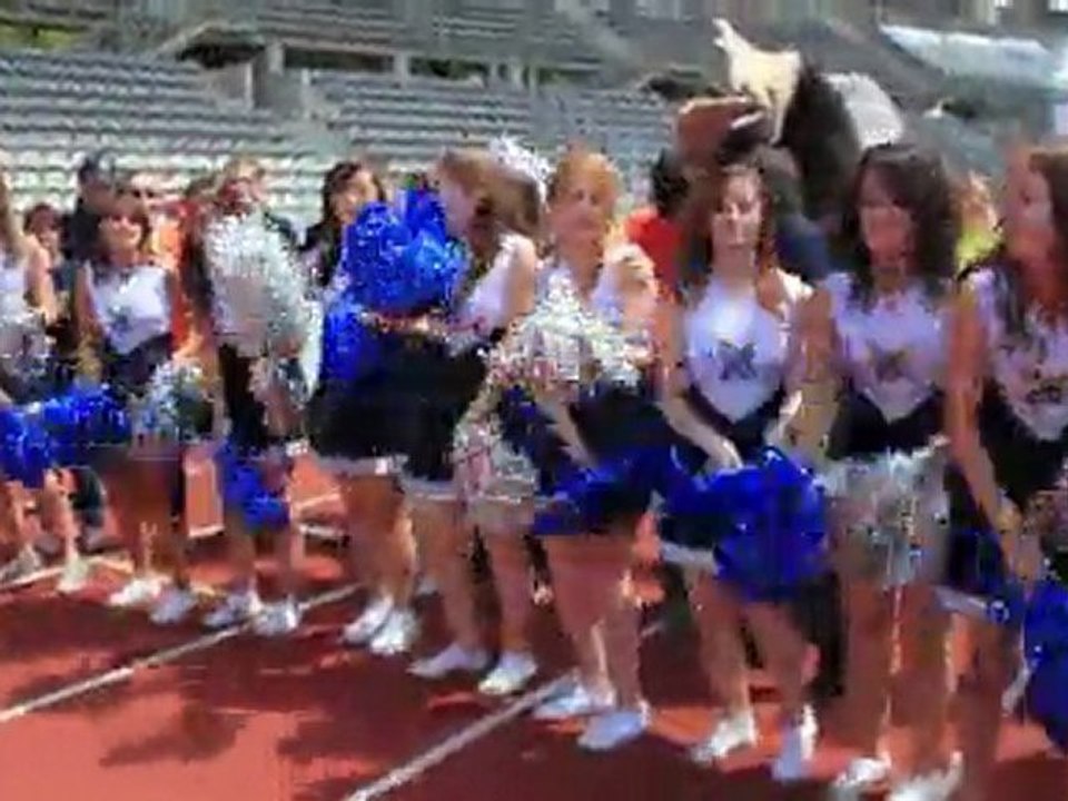 CMDGE - ECE Paris - Pompom Girls, supporters et Elmar !