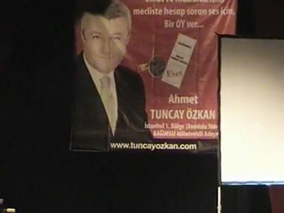 29 Mayıs Bostancı Gösteri Merkezi Tuncay Özkan buluşması Mine G. Kırıkkanat konuşması
