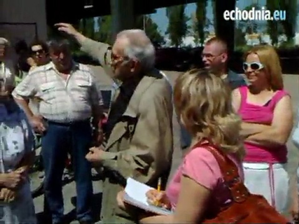 Protest mieszkańców kieleckiego osiedla Pakosz 310511