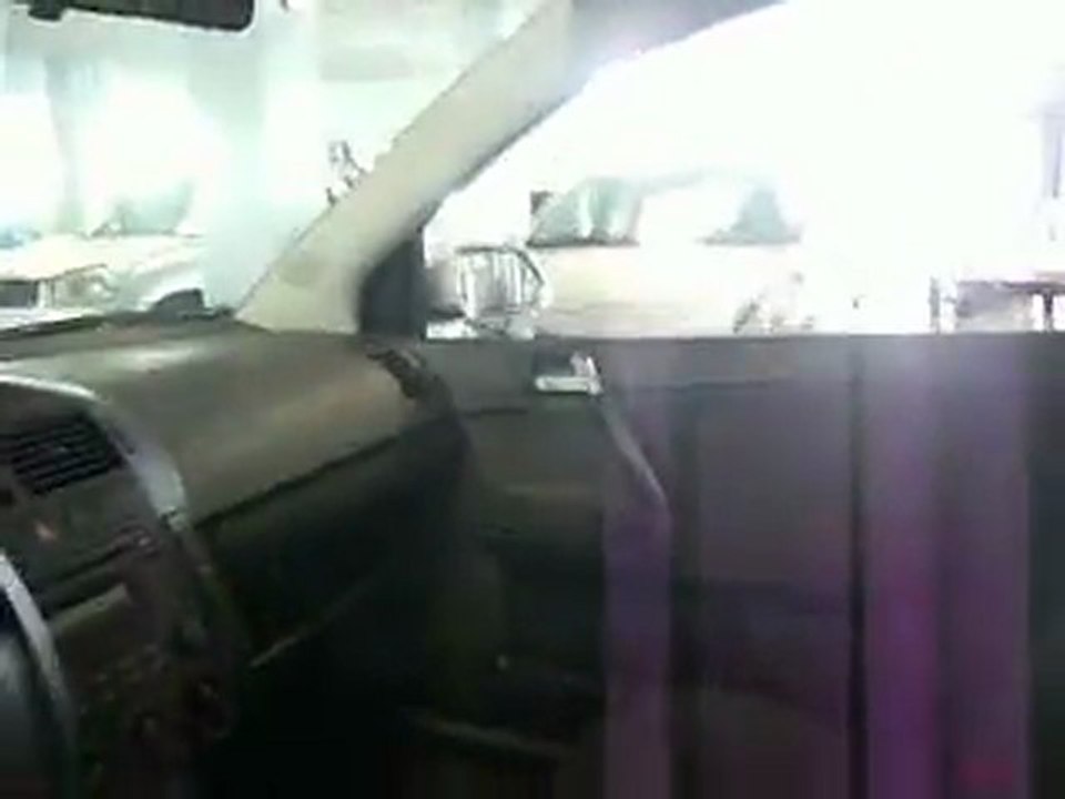 VW Polo silbermetallic Autooffice