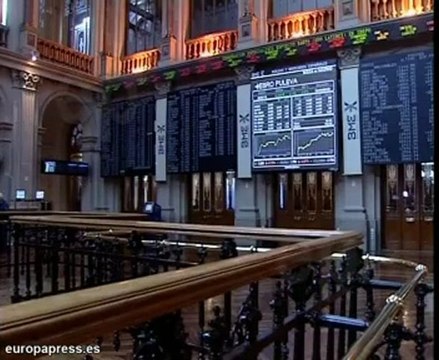 El Ibex 35 abre la sesión con leve caída