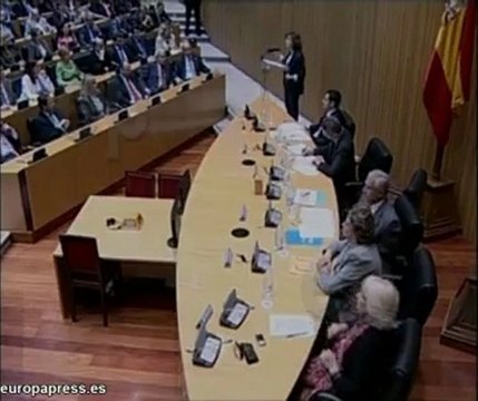 Soraya pide el respeto de Zapatero