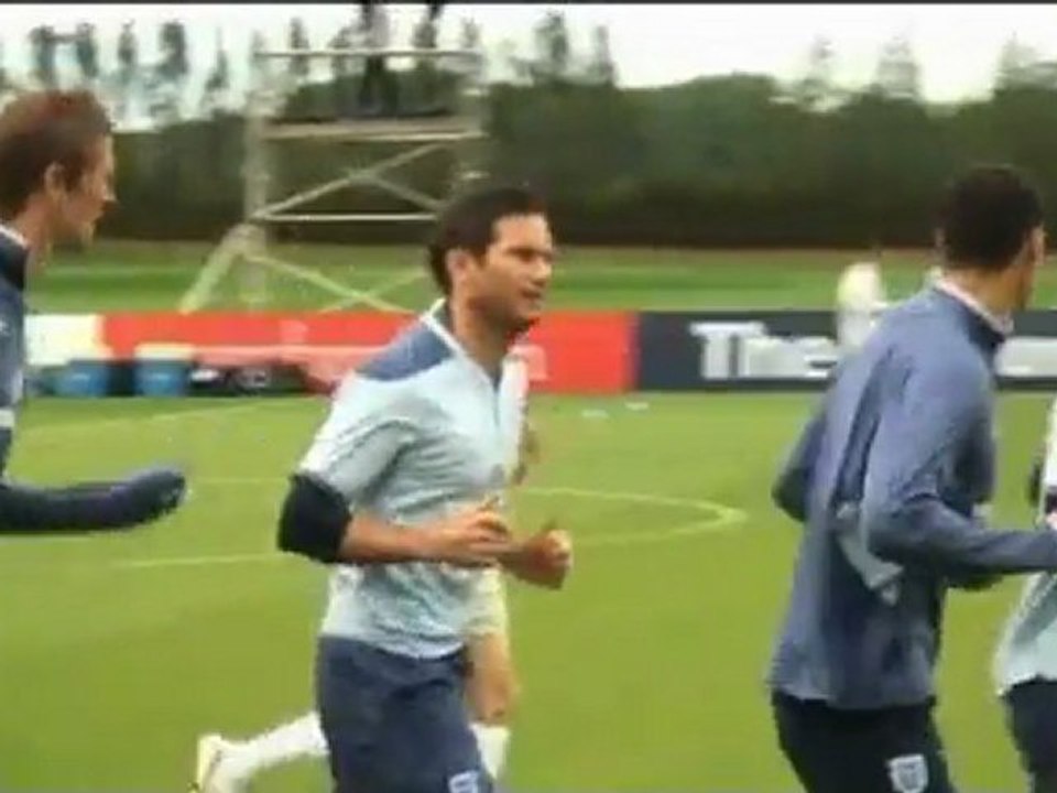 Young konzentriert sich auf England