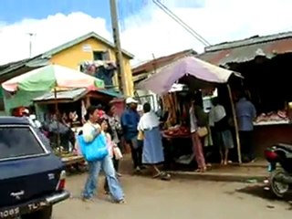 MADAGASCAR.En quittant tananarive.