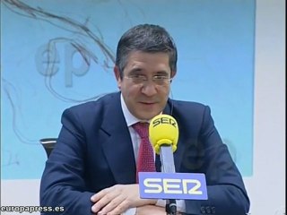 López le pide al PNV que arrime el hombro