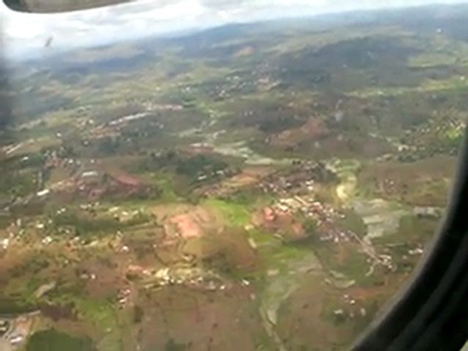 MADAGASCAR.Dernier survol.