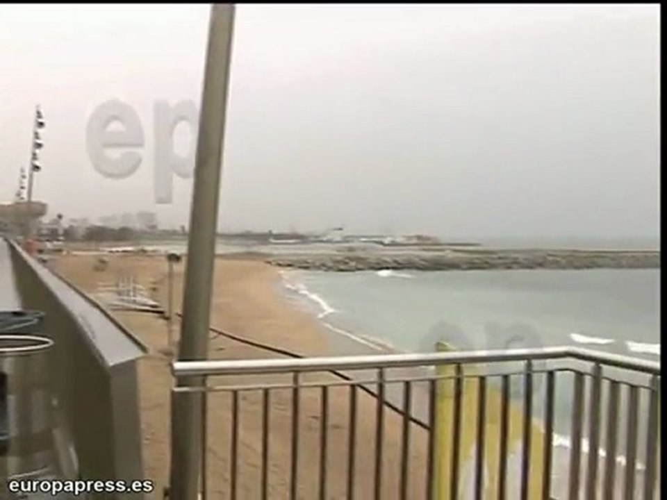 Se apaga el sol en las playas de Barcelona