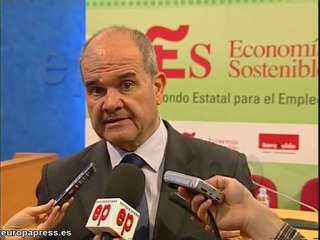 Chaves pide "responsabilidad" a Rajoy