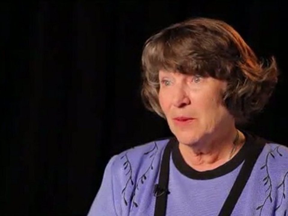 testimonial of real people talking prepaid phones. net10