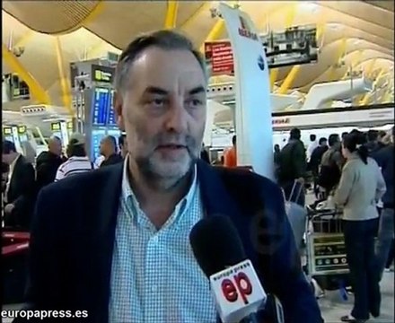 Cancelaciones por la nube volcánica en Barajas