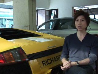 Arabic-Web-Celebrity tutors earn millions in Hong Kong