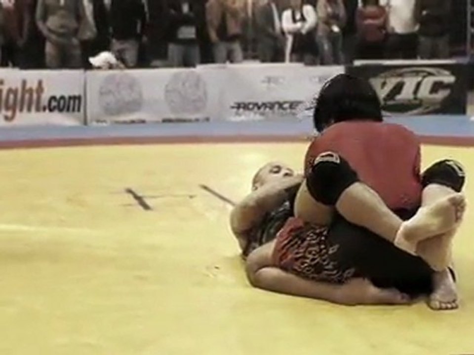 VIC 3 - HAYAT vs KARIM SAKI