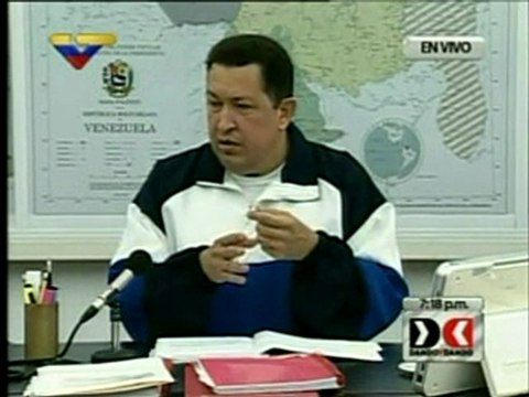 CHÁVEZ CONFIRMA VISITA DE LULA A VENEZUELA Y ANUNCIA VIAJE A TRES PAÍSES