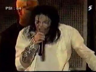 HIStory Manila - 16 - Black Or White