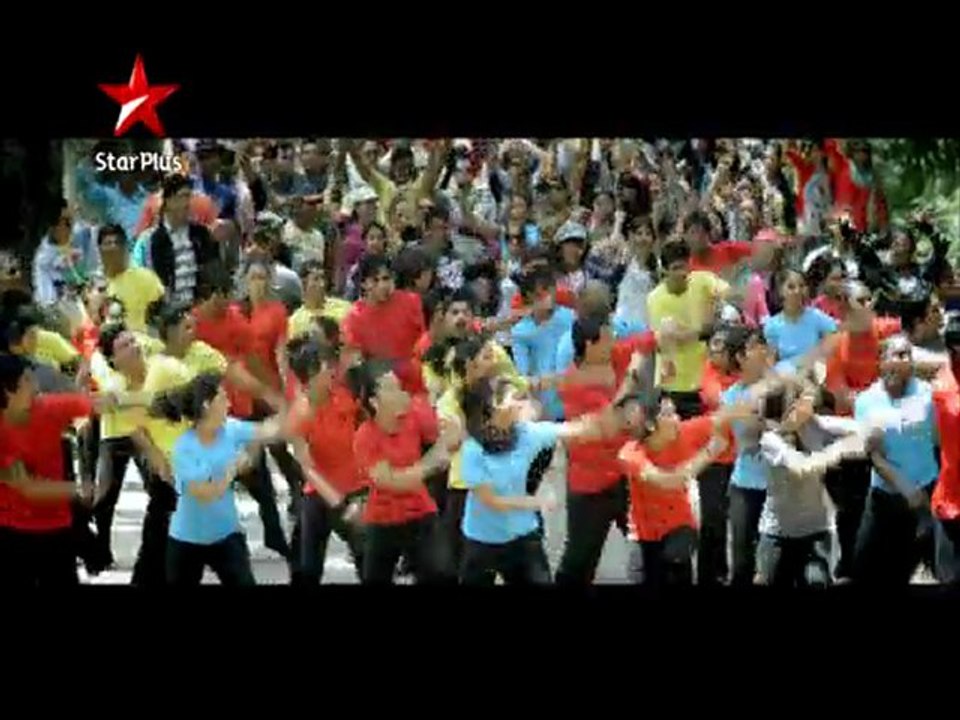 Hrithik Roshan has a Message for you: Just Dance!