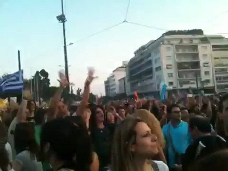 ΜΕΡΑ 8Η: Αγανακτισμένοι Σύνταγμα -2-