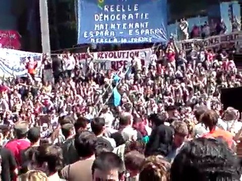 Les indignés le 29 Mai à Paris 15h55 (2011) pour une Prise de la Bastille par Démocratie réelle maintenant !