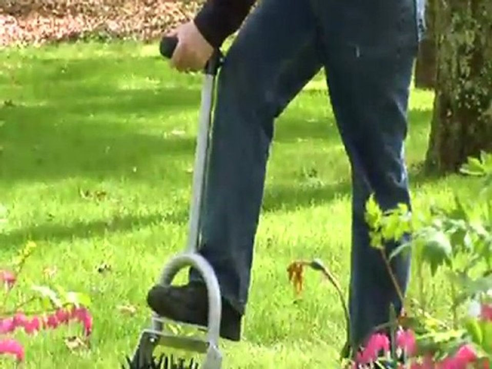 Lawn repair without soil amendments or backbreaking methods