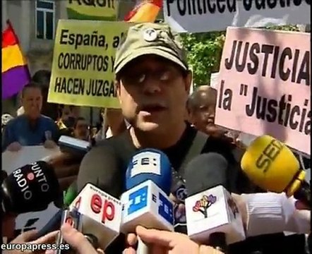 Concentración en apoyo a Garzón