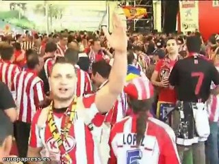 La Copa del Rey adorna las vitrinas sevillistas