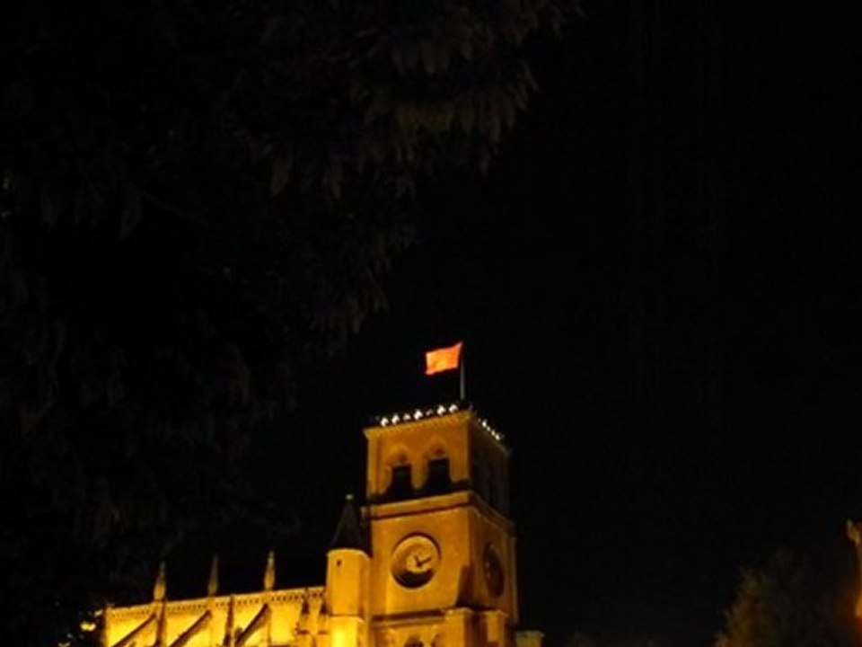 Le drapeau Normand flotte sur Cherbourg -église de la trinité - Mai 2011