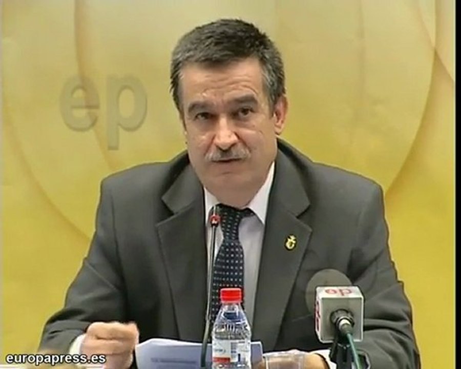 Denuncia diferencias salariales entre médicos