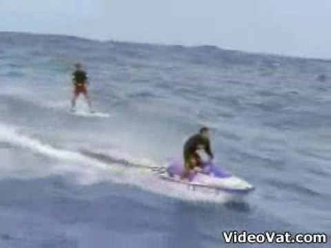 Surf vague énorme Huge wave surfing