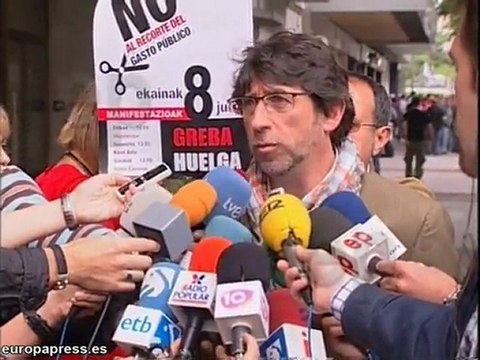 UGT y CC.OO rechazan los recortes