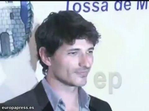 Kylie Minogue y Velencoso siguen juntos