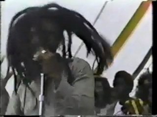 பொப்மார்லி - No woman no cry 1979, பிறத்தியாள்VDO