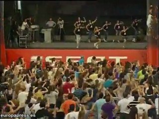 Barcelona baila al ritmo de The Black Eyes Peas