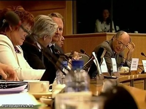 Trichet trata la economía en la Eurocámara