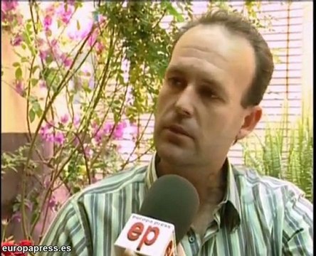 Pide la custodia de su hija después de 7 años