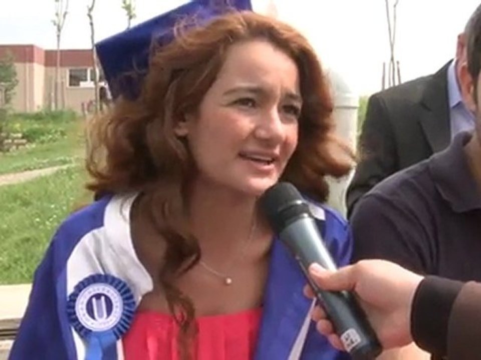 Meslek Yüksekokulu 2010-2011 Mezuniyet Töreni Röportajlar 1