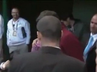 Federer sevgisi yere düşürdü