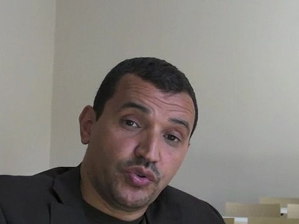 Interview de Farid Abdelkrim - rélisateur de "Tareq Oubrou, un imam dans tous ses états" 2/2