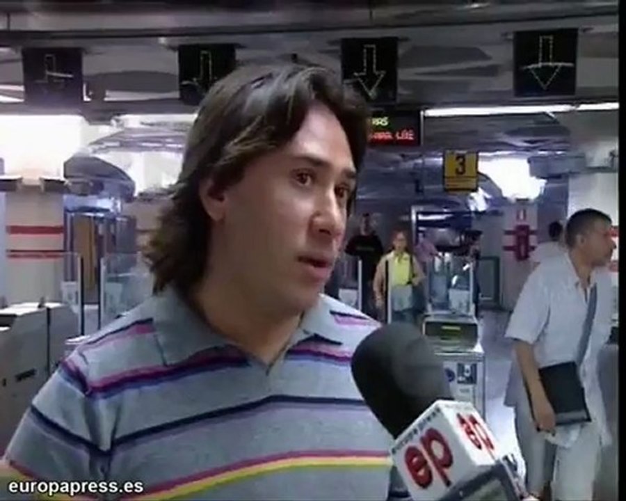 Usuarios de Metro Madrid viven la huelga