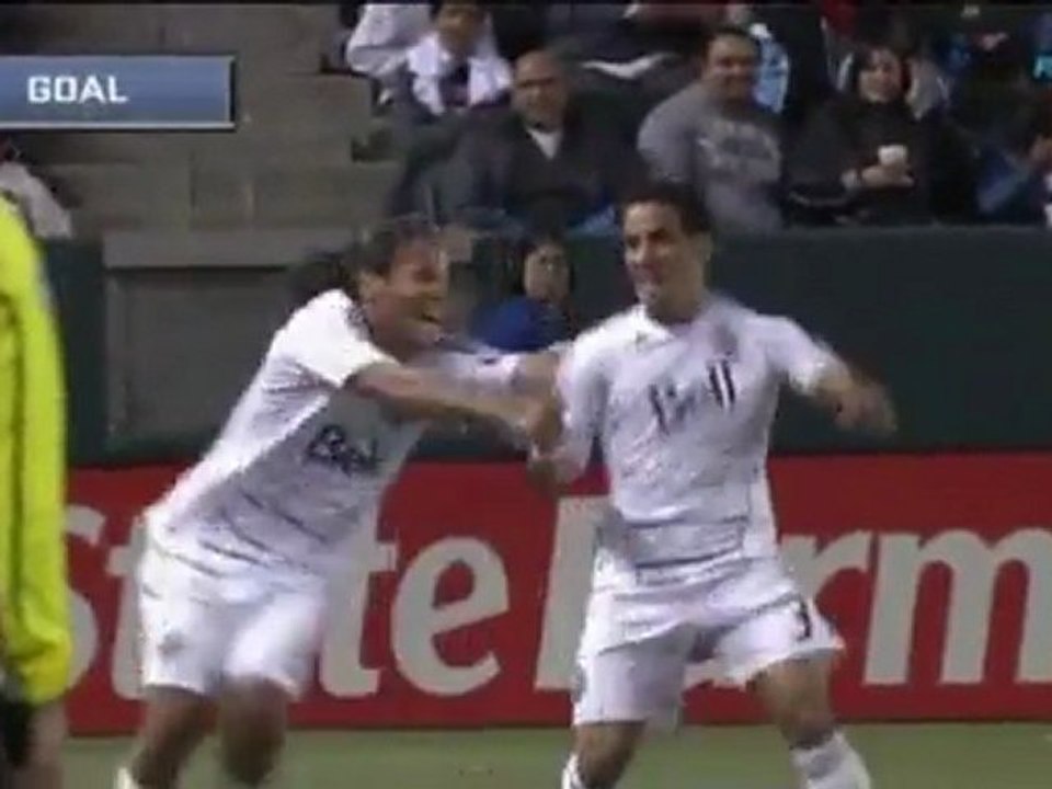 Vancouver rettet unentschieden in unterzahl