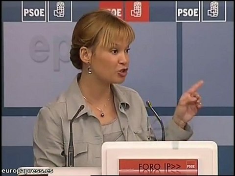 Leyre Pajín apoya el día del Orgullo Gay