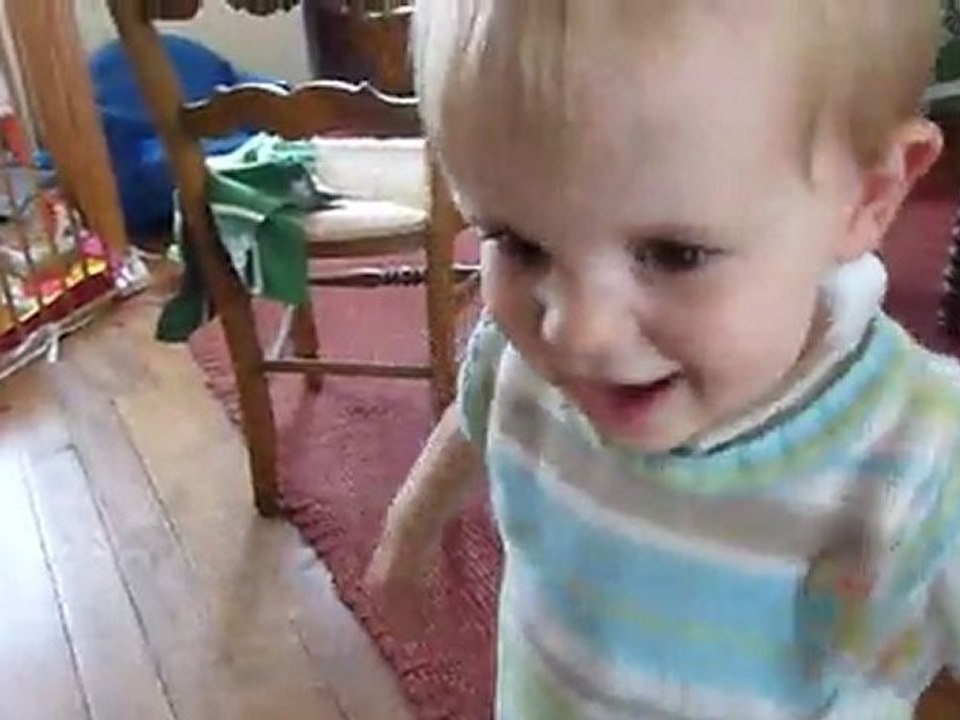 1 juin 11 Bastien connait les parties du corps