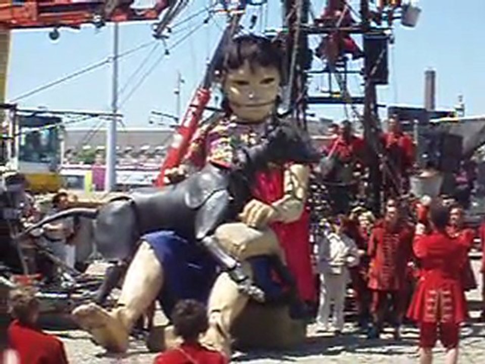 Royal de Luxe à Nantes 2011 Le géant El Campesino